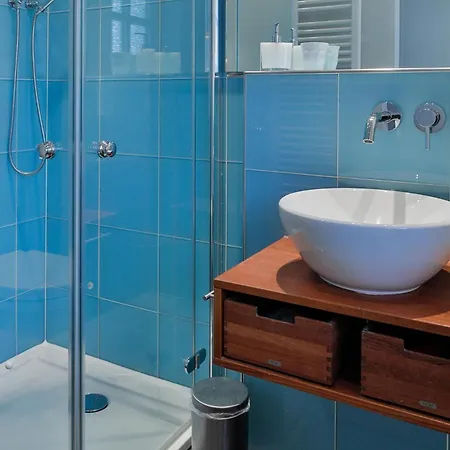 Raantem Hues, Ra 05 Apartment